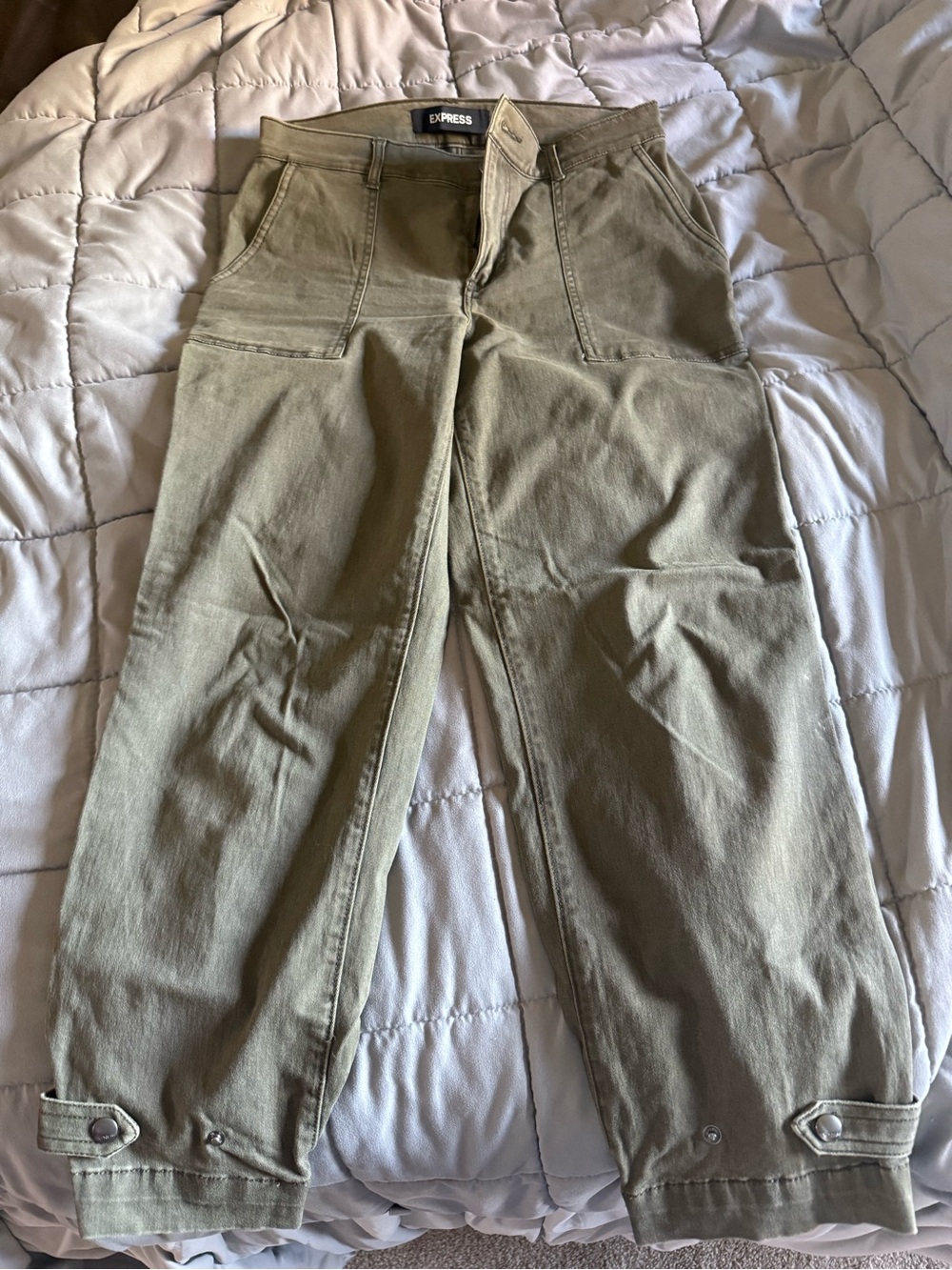Express Women’s Olive Cargo Utility Pants